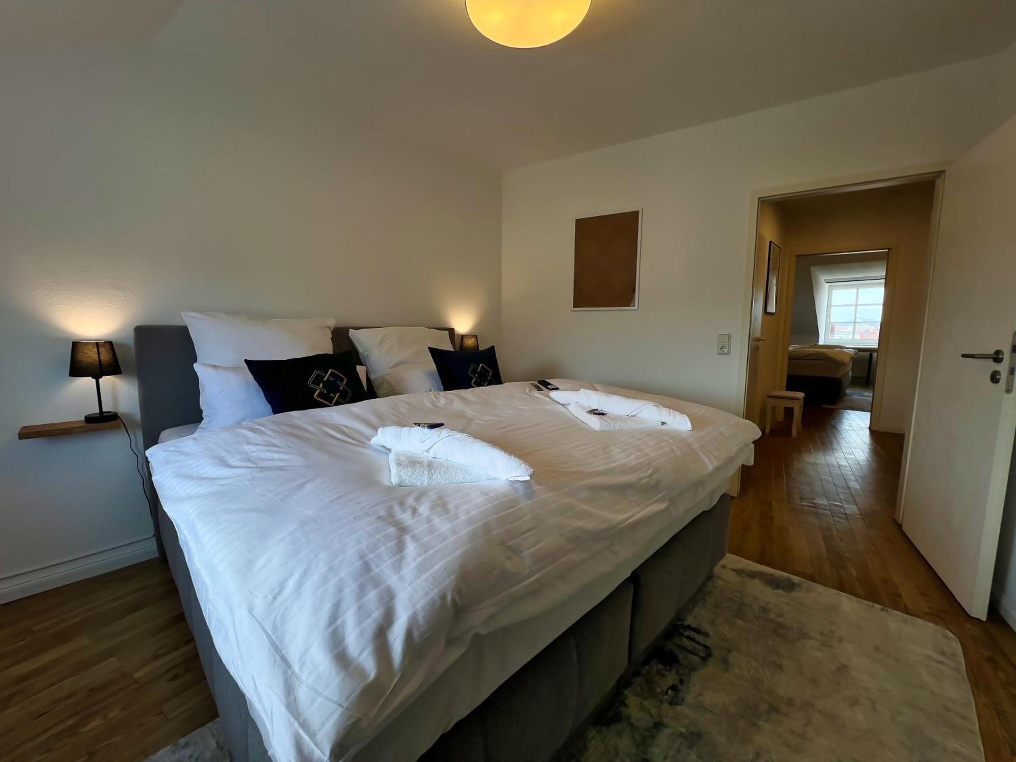Nr 2 Modernes Apartment In Historischer Marktplatzlage 56 Qm # Cosiness Company 22 Schwerin  Kültér fotó